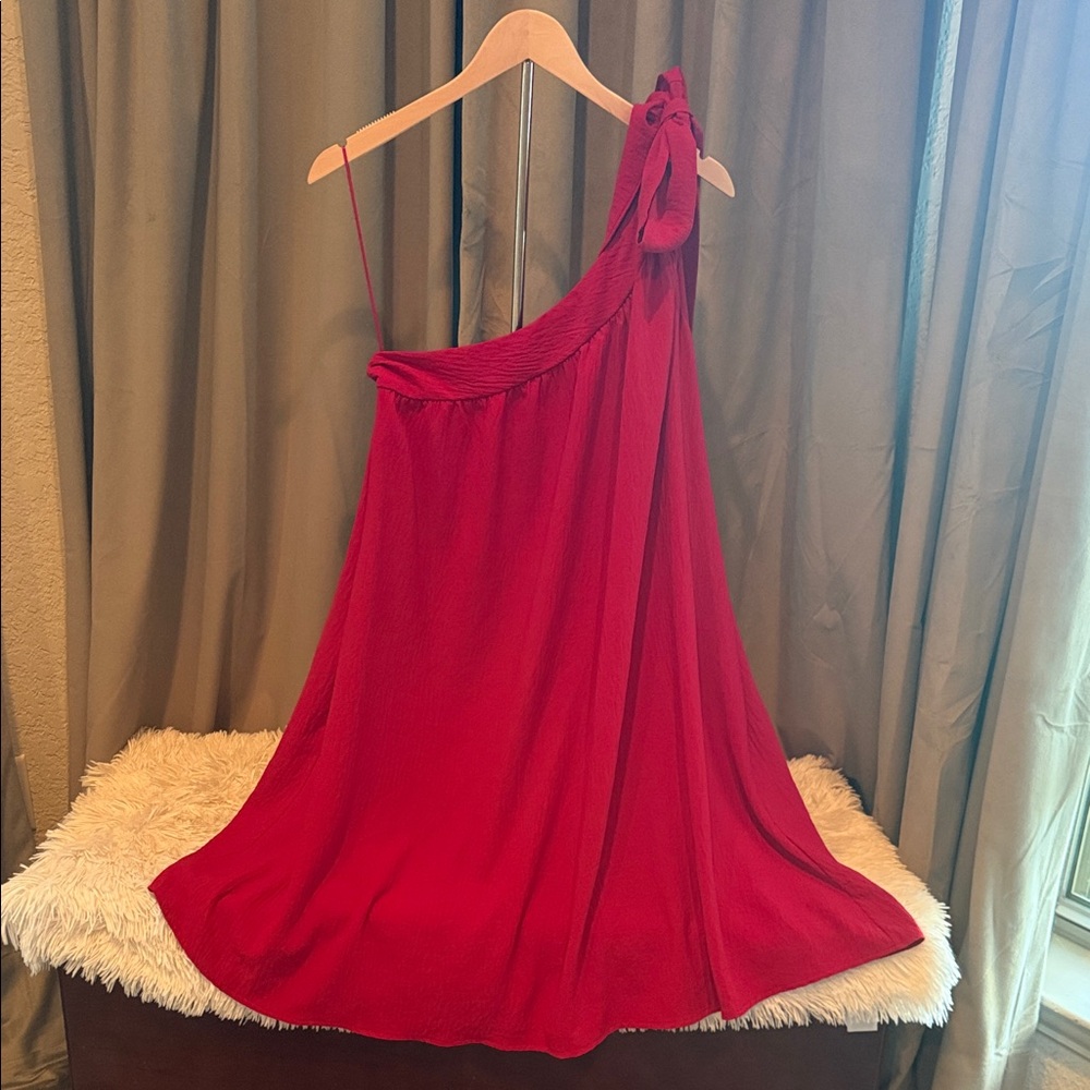 Elegant Red One-Shoulder Dress with side pockets